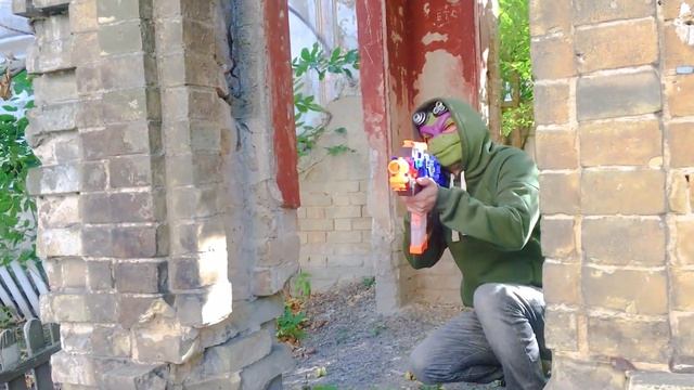 СТРЕЛЯЛКИ от первого лица на русском / NERF WAR / NERF GUN ARSENAL ATTACK!