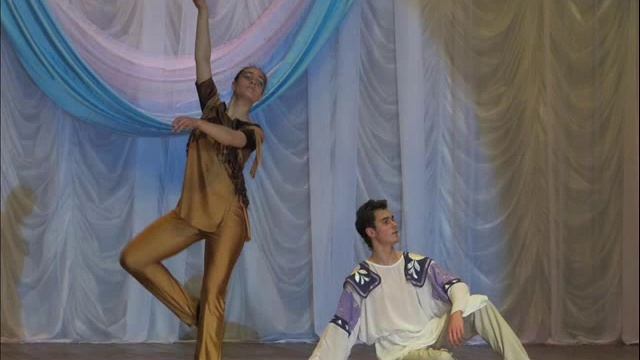 Образцовый театр танца "Романтики". Фотовыставка.