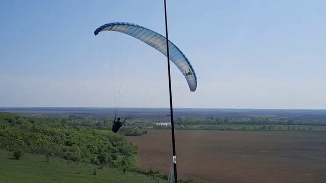 Полёт Парапланериста в Динамике 🪂🏞️🌤️👍.mp4