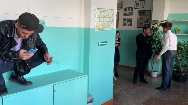 Видео поздравление на день Учителя от 10 Д Класса