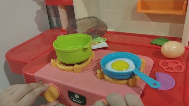 готовим и играем на детской кухне