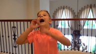Диана и Рома - Диана и Рома не поделились игрушками