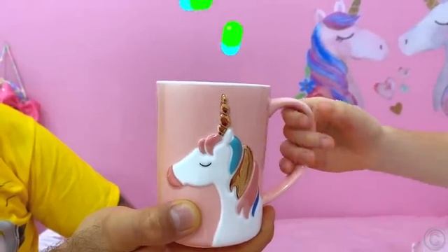 Лайк Настя учится быть хорошим родителем для своего папы