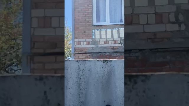 Как нельзя стягивать треснувшие дома