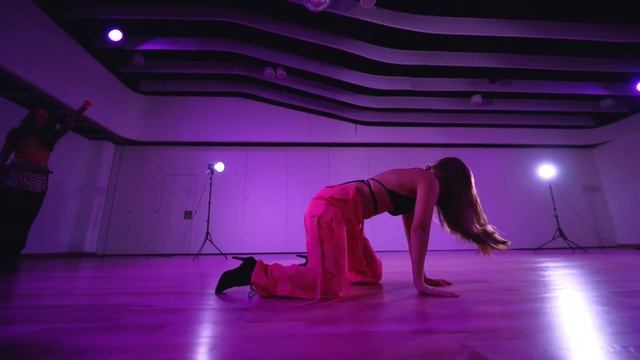 Валерия Двойнова - тренер по направлению high heels
