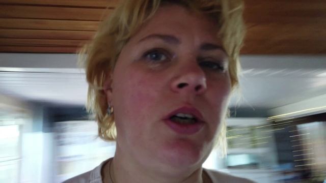 VLOG: СЕЛЬСКИЙ БАЗАР В ЛИНДЕ. КУПИЛА РОЗУ.РОДИТЕЛЬСКОЕ СОБРАНИЕ В ДЕТСАДУ