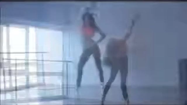 Go Go на пуантах