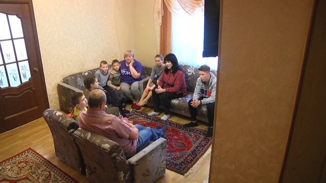 Дитячий будинок сімейного типу «Відкрите серце» родини Скрипник