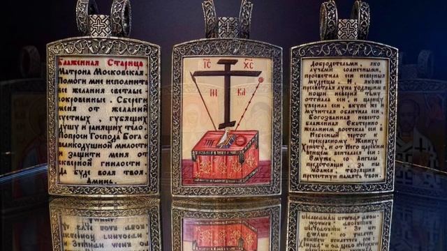 Уникальная Рукописная нательная икона мирница с миро внутри