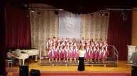 Младший хор девочек инструментального отделения "Весенние голоса"