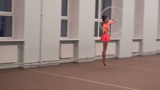 Коломина Анна, обруч, 2014