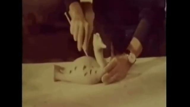 Picasso en su taller de ceramica