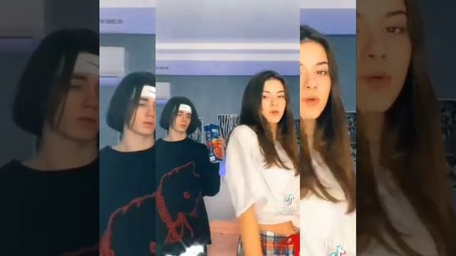 Вам так понравилось видео Лиза Найс и Леон из тик тока поэтому ловите 2 часть 🍓❤️🥑