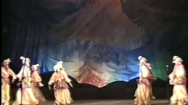 Таберик: Кыргызский танец "Кайдасын" (НГ 03-04, часть 3)