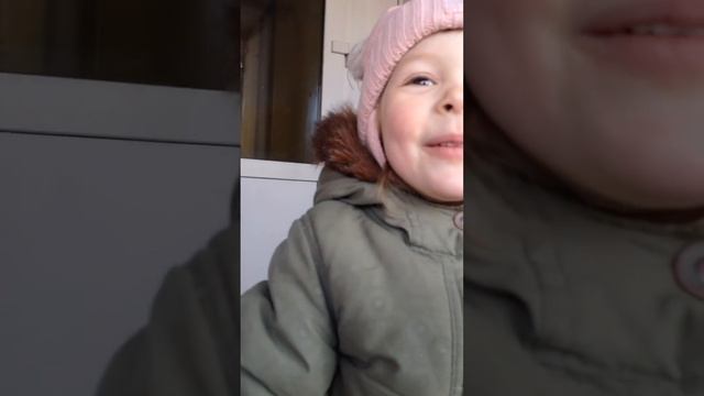 ПОПРОСИЛ ЗАСУНУТЬ 2 пальца .....)