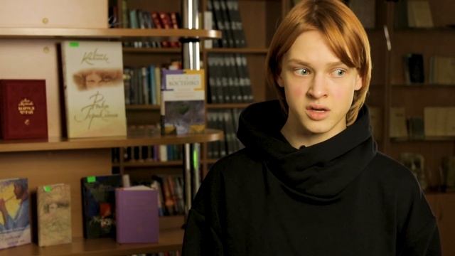 Ліна Костенко "Життя іде і все без коректур", читає Тая Щурук