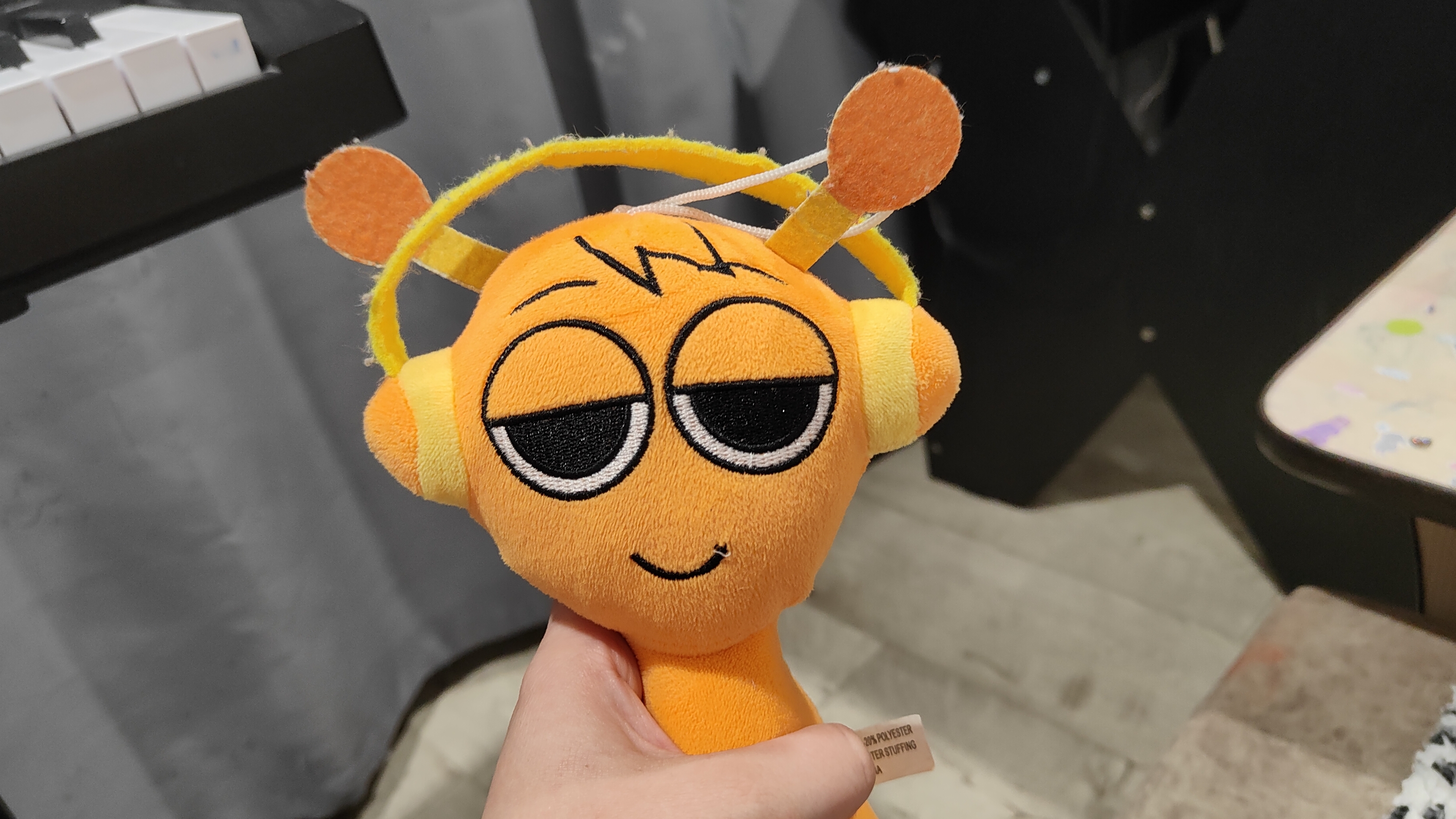играем в оранжевого спрунки Oren, мягкие игрушки спрунки для детей