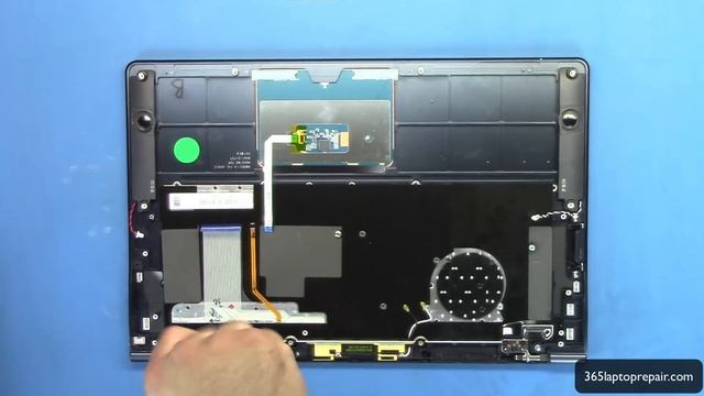 Samsung NP900X4C Series 9 Laptop How To Repair Guide - By 365