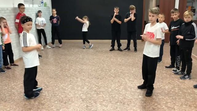 FIRST STEPS BATTLE | Robot | Даниил Петров vs Егор Петров