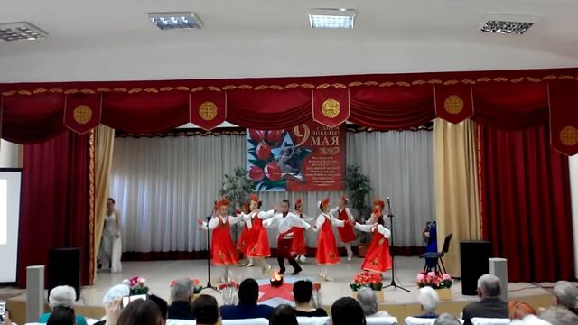 Ансамбль "ТОМИРИС" ,поздравления Ветеранов с днем победы