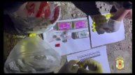 Оперативники Калмыкии задержали двух сбытчиков гашиша, работавших на один и тот же наркомаркет