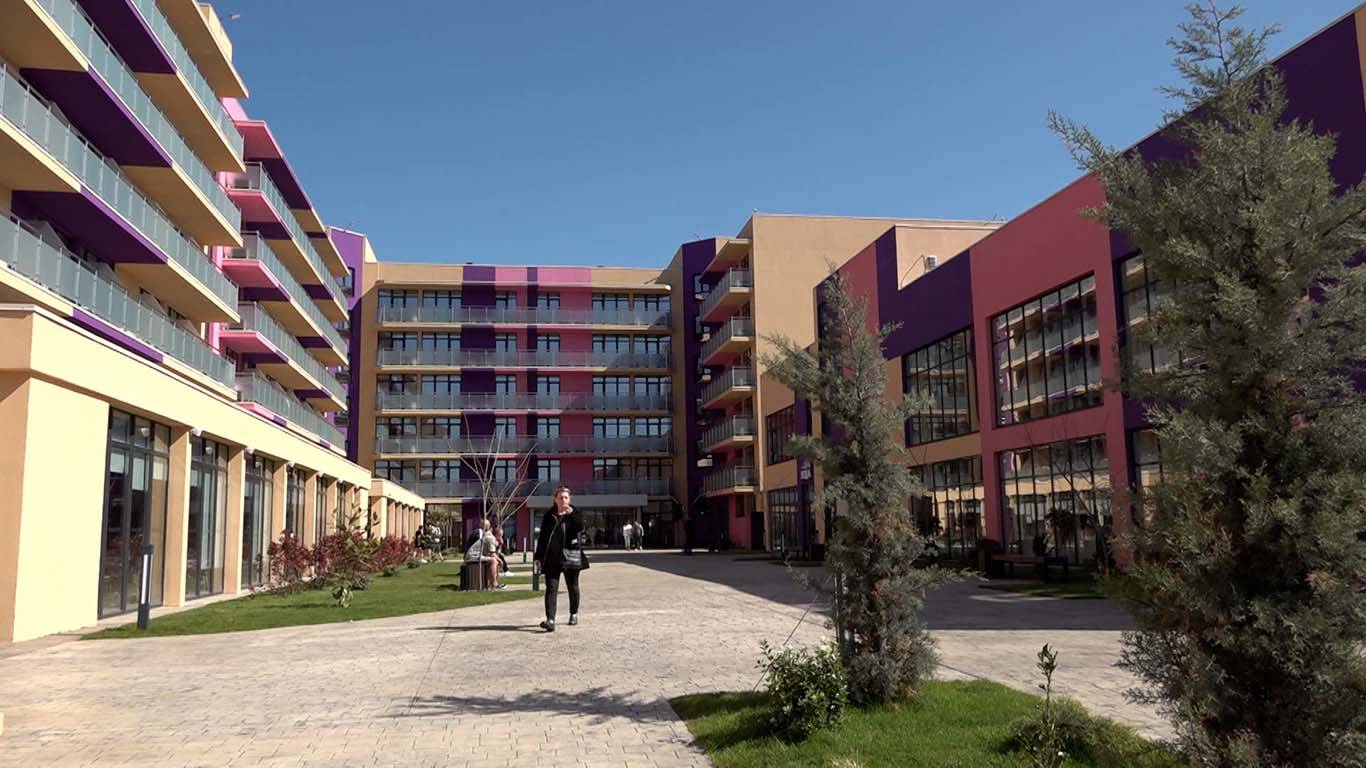 Отели и здравницы Анапы подготовили номера и зоны досуга к приему туристов