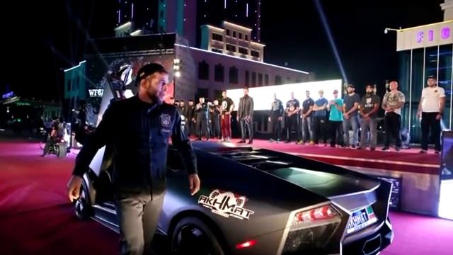 Топовый боец UFC (Майрбек Тайсумов)