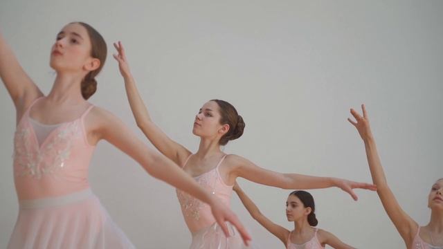 Документальное кино о жизни студии