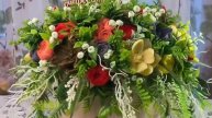 Цветы в шляпной коробке из мыла