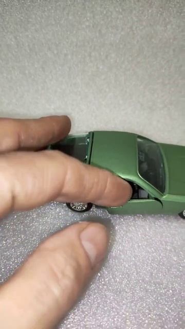 Модель автомобиля коллекционная 1:43 Gama Mini Porsche 924 Германия