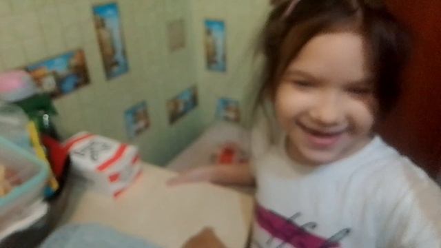 Выбрались с детьми в ресторан