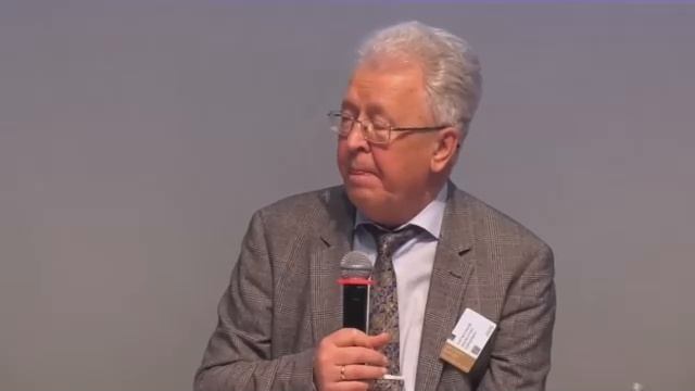 Экономист Валентин Катасонов на Московском экономическом форуме о внешнем управлении страной