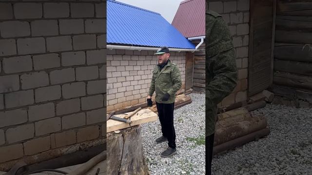 Жена братишки защитила брата.