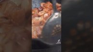 Солянка из капусты и копченостей казан