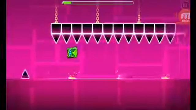 Пытался пройти 2 арену geometry dash lite .
