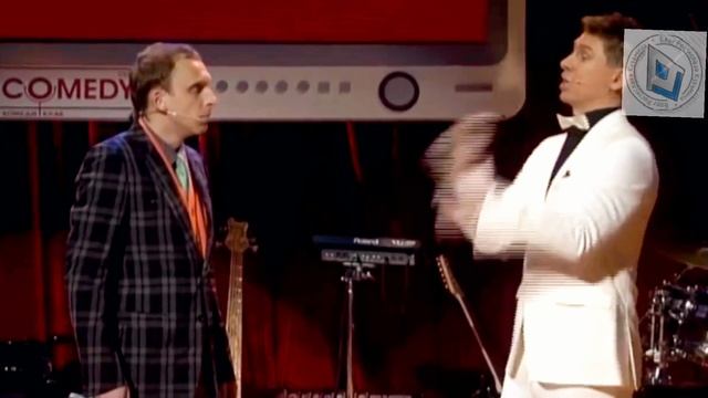 Отрывок из Камеди Клаб Случай в семье тусовщика с субтитрами и переводом на русский язык. Топ смех!