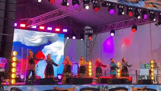 троицкая площадь курган ЦВЕТЕНЬ