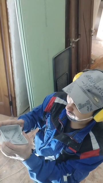 чёт Аким не договаривает, либо шиномонтаж🤣