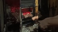 Не стандартный способ приготовить шашлык на даче