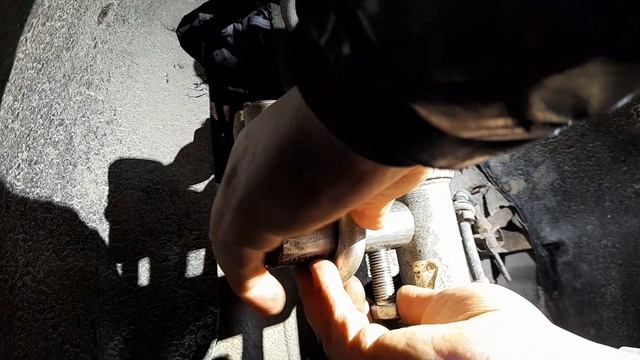 Съёмник для рулевых наконечников самодельный.