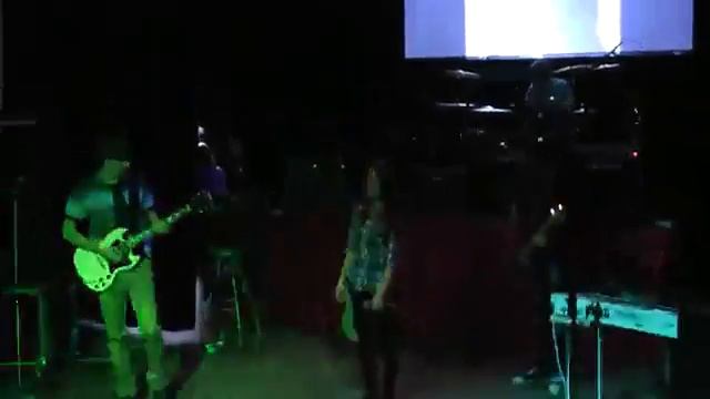 Рок фестиваль 'Rock Will Never Die' Screamin legs