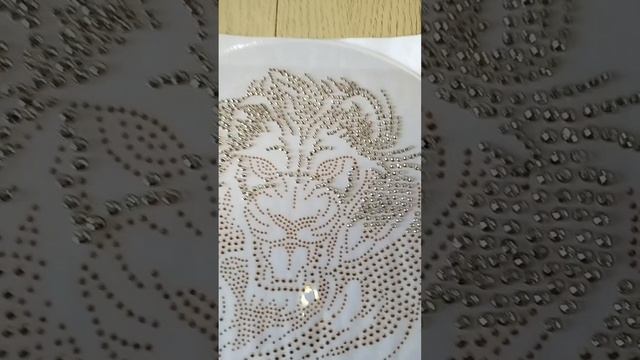 Кристальный лев 🦁 на часах (бэкстейдж)