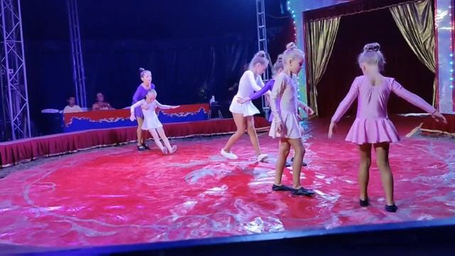 Цирковата школа на Бяла гостува в цирк Феникс, 08.2023
