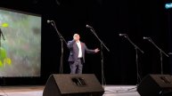 Глава Тарского района Евгений Лысаков поздравил земляков с 1 мая (01.05.2025)