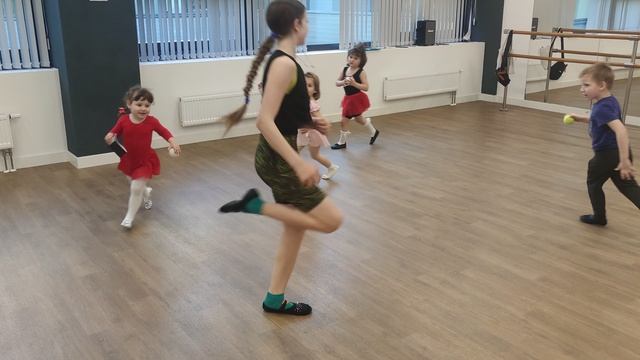 VID_20250430_183051