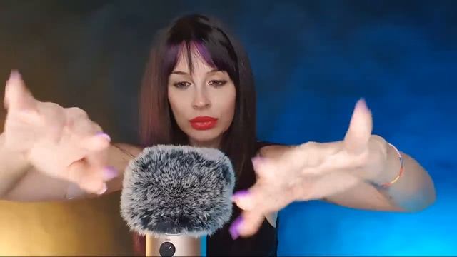 Fairy ASMR. Тихий голос, звуки рта, движения рук.