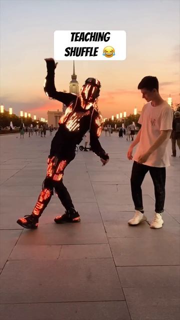 TEACHING SHUFFLE ⭐️ DANCING ASTRONOMIA TREEND 😨🔥