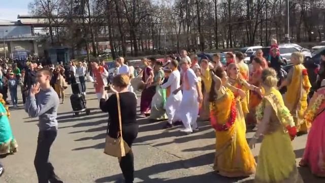 Харинама 3/7 на ст.м. ВДНХ 29.04.2017