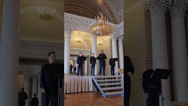 а сейчас вы услышите как поют ангелы