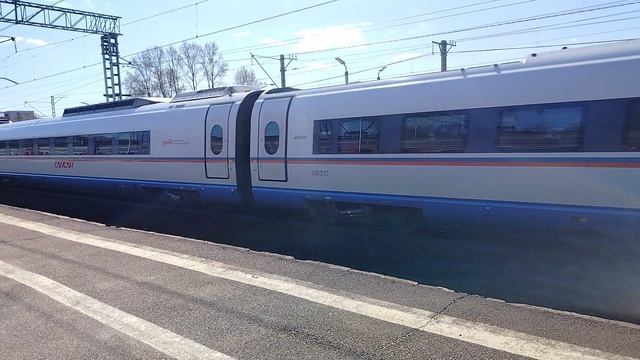 1 мая 2025 г. Высокоскоростной Электропоезд Сапсан ЭВС1-05 Обухово